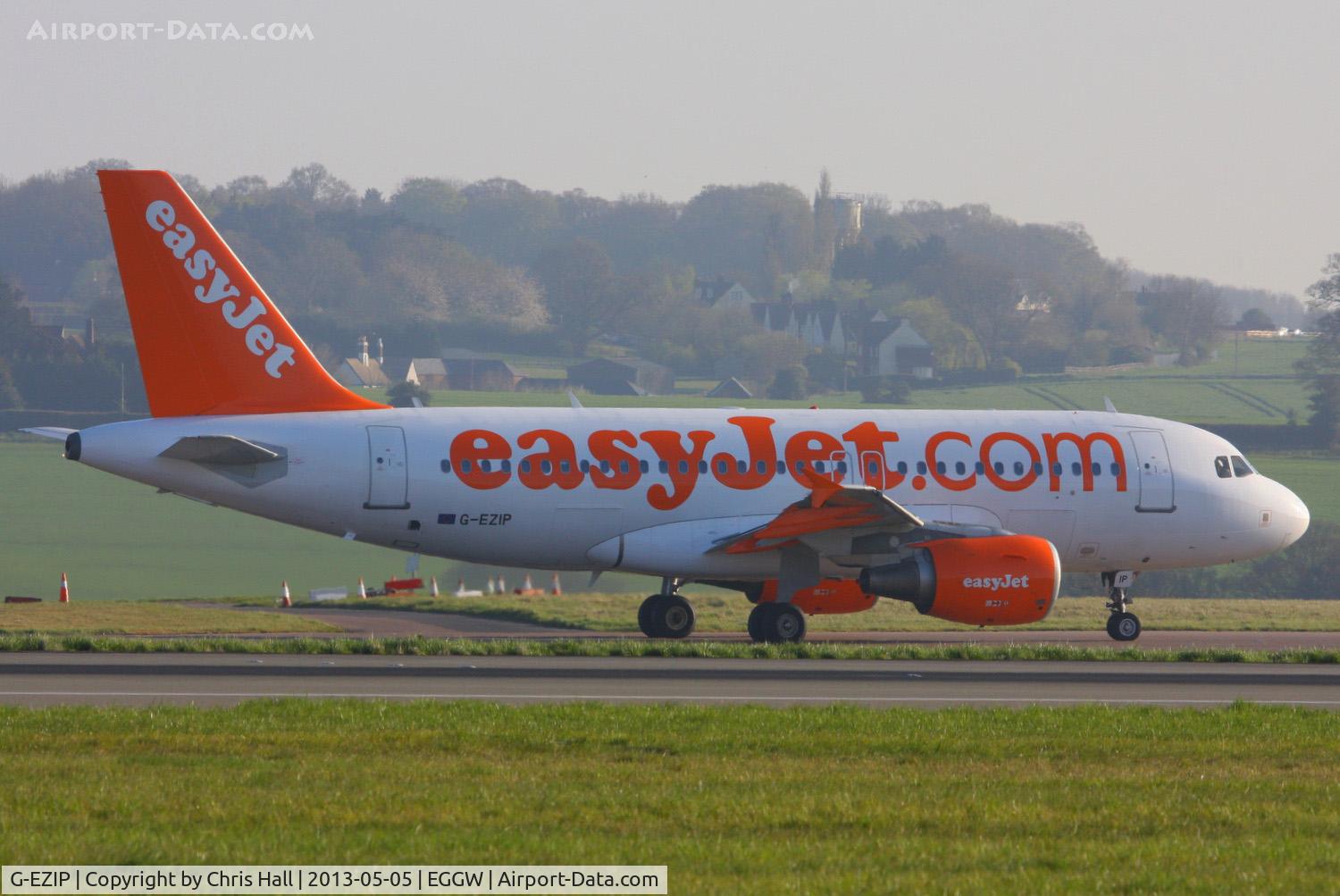 G-EZIP, 2005 Airbus A319-111 C/N 2514, easyJet