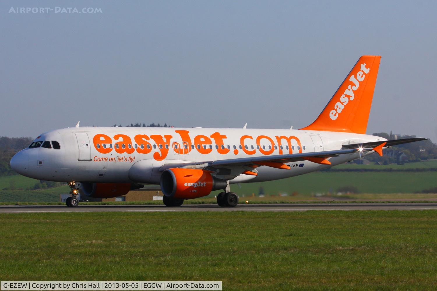 G-EZEW, 2004 Airbus A319-111 C/N 2300, easyJet