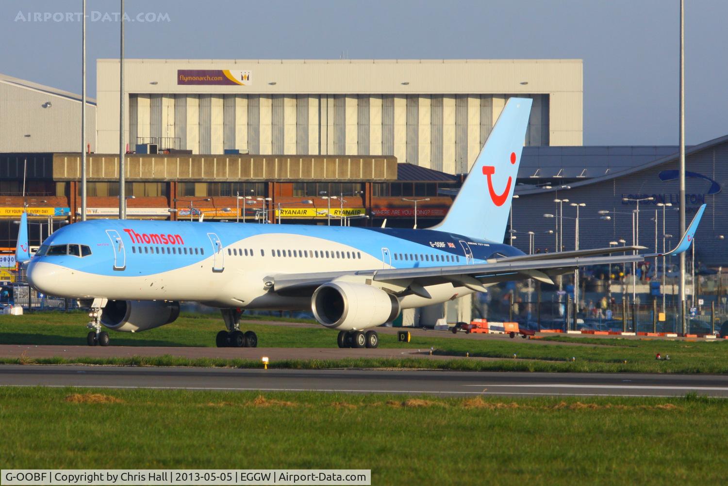 G-OOBF, 2004 Boeing 757-28A C/N 33101, Thomson