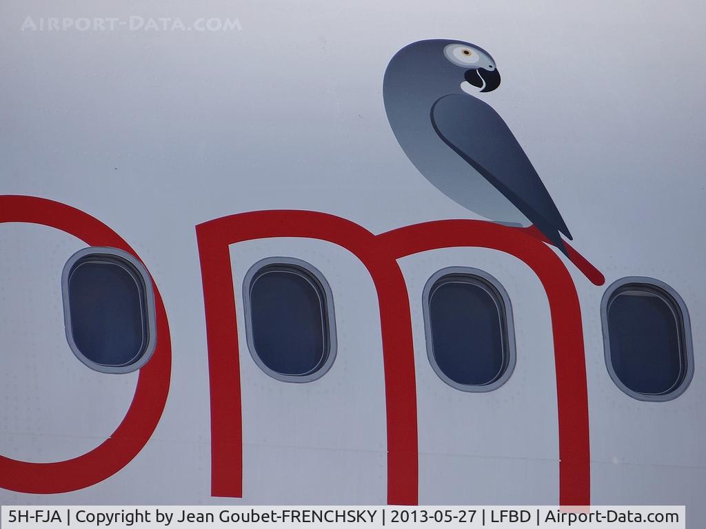 5H-FJA, 2004 Airbus A319-111 C/N 2176, FASTJET
