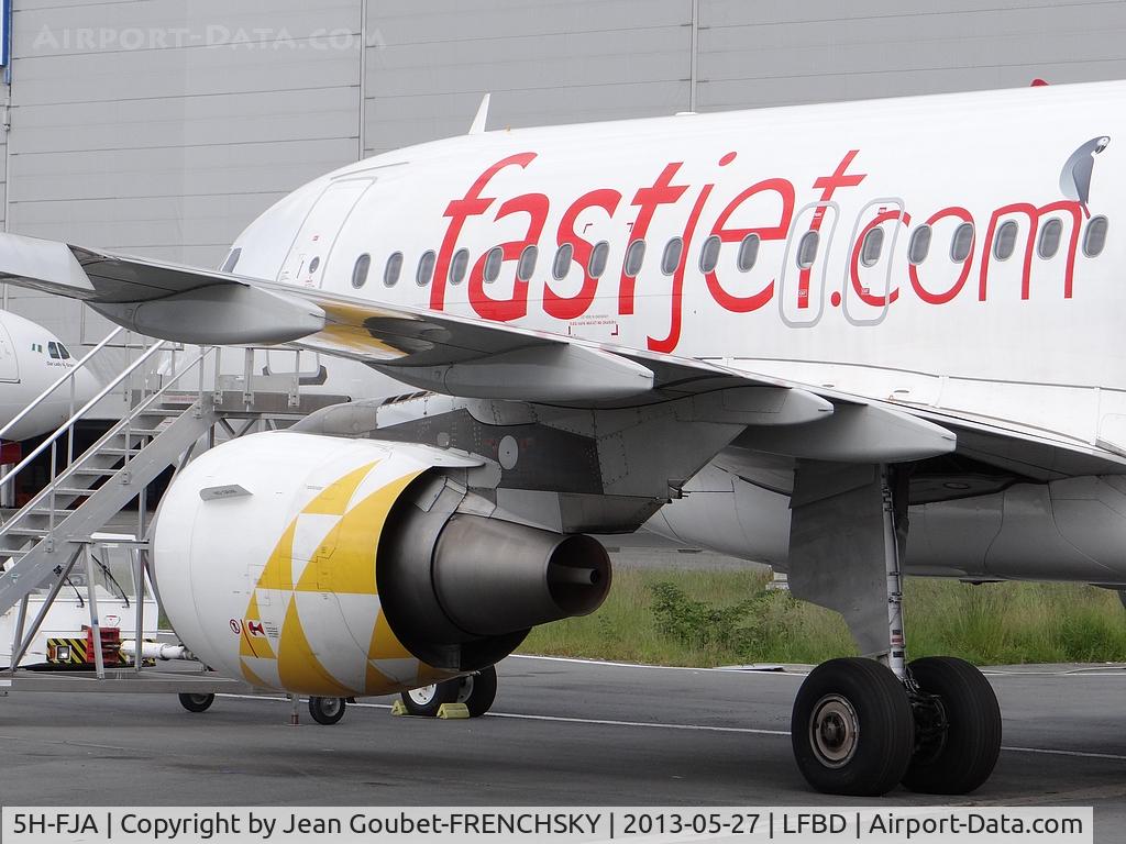 5H-FJA, 2004 Airbus A319-111 C/N 2176, FASTJET