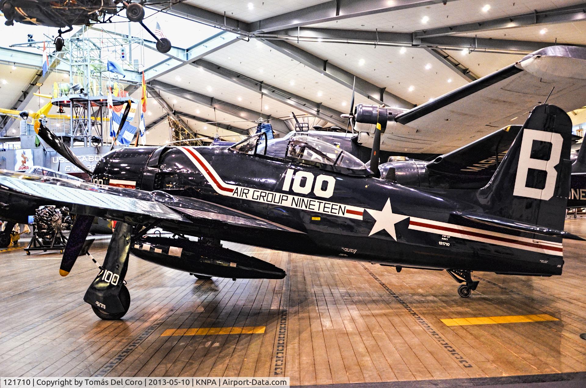 121710, Grumman F8F-2P Bearcat C/N D.1085, 1948 Grumman F8F-2P Bearcat BuNo 121710 (C/N D.1085)

National Naval Aviation Museum
TDelCoro
May 10, 2013