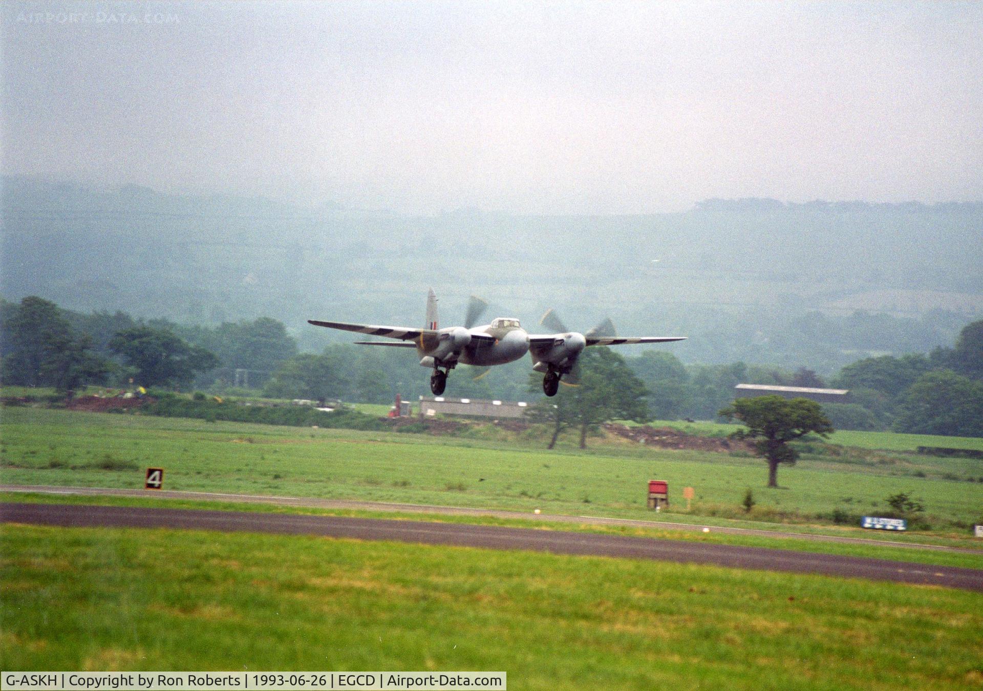 G-ASKH, 1965 De Havilland DH98 Mosquito T.3 C/N RR299, Woodford Airshow