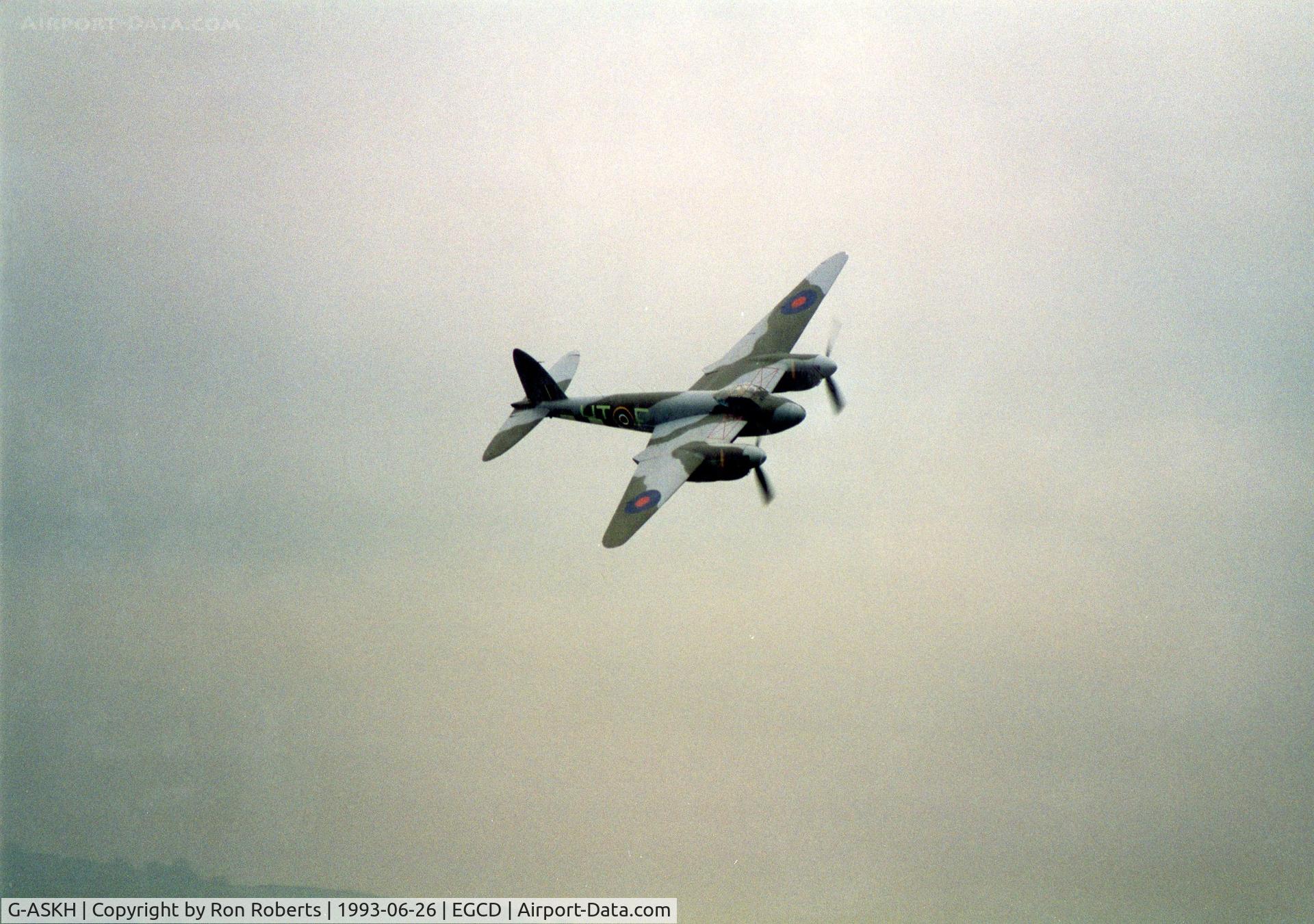 G-ASKH, 1965 De Havilland DH98 Mosquito T.3 C/N RR299, Woodford Airshow