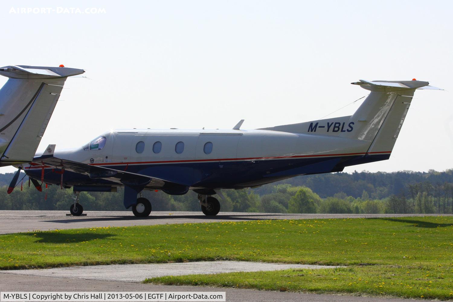 M-YBLS, 1997 Pilatus PC-12/45 C/N 176, Fairoaks resident