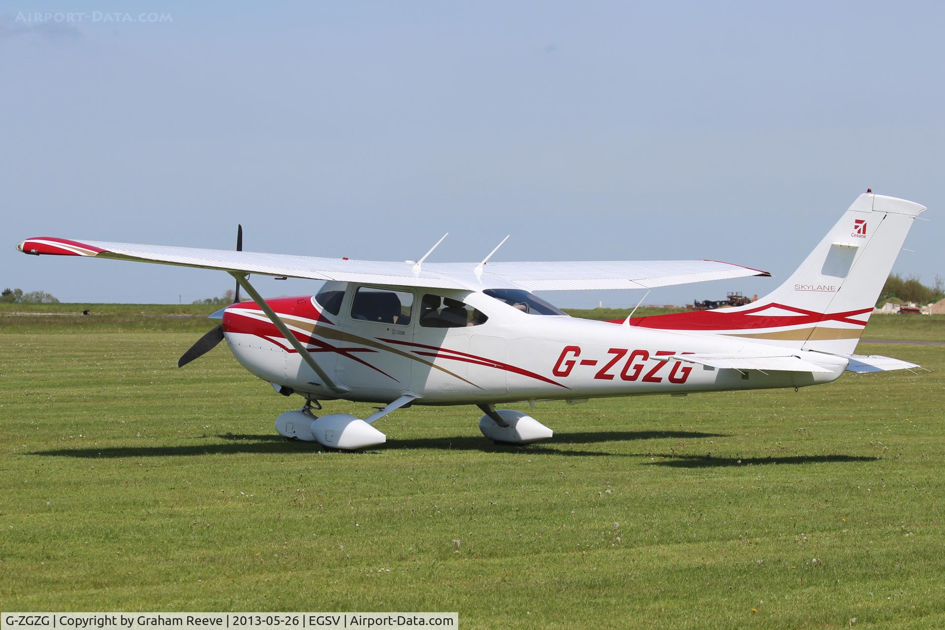 G-ZGZG, 2007 Cessna 182T Skylane C/N 18282036, Parked at Old Buckenham.