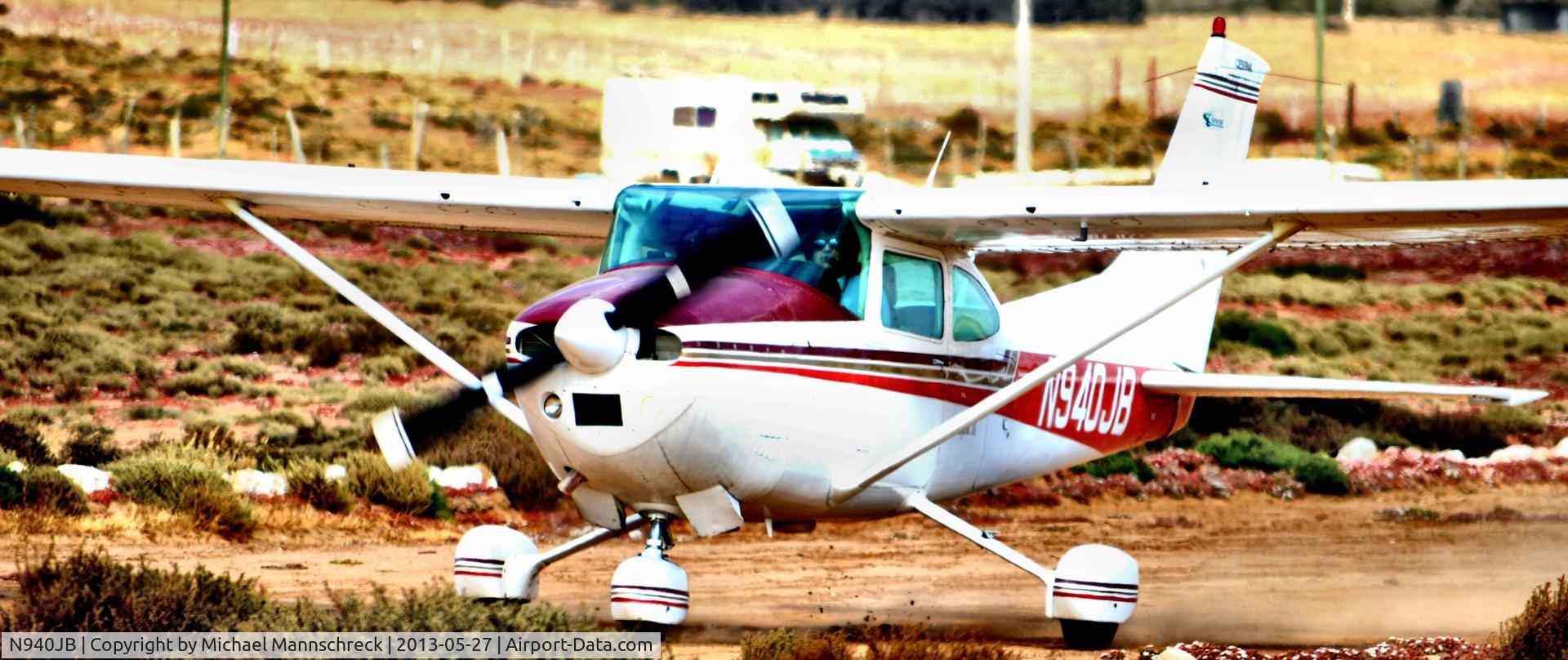N940JB, 1975 Cessna 182P Skylane C/N 18264312, at campo de lorenzo