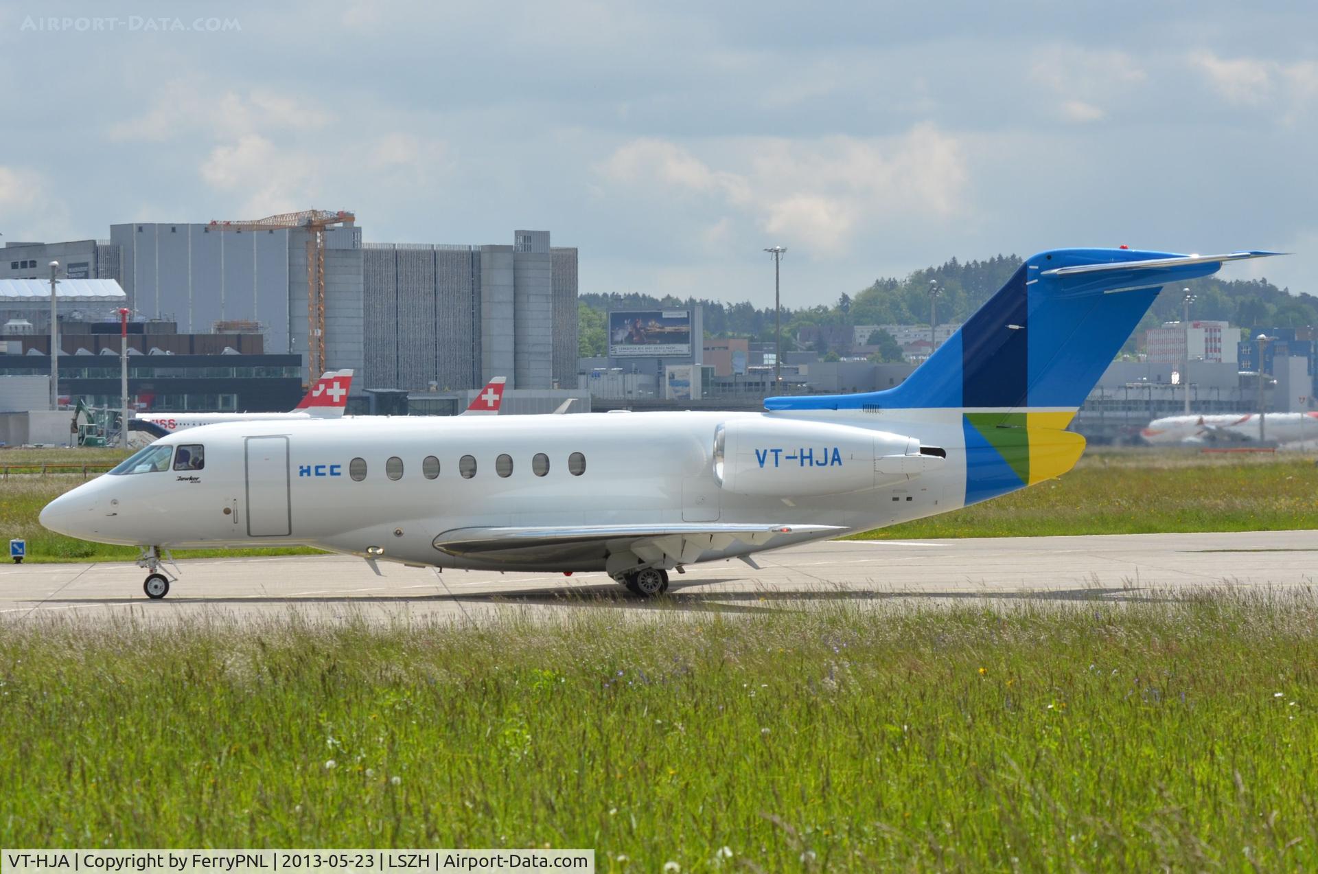 VT-HJA, 2009 Hawker Beechcraft 4000 C/N RC-26, Nice Indian Hawker 4000 in ZRH.