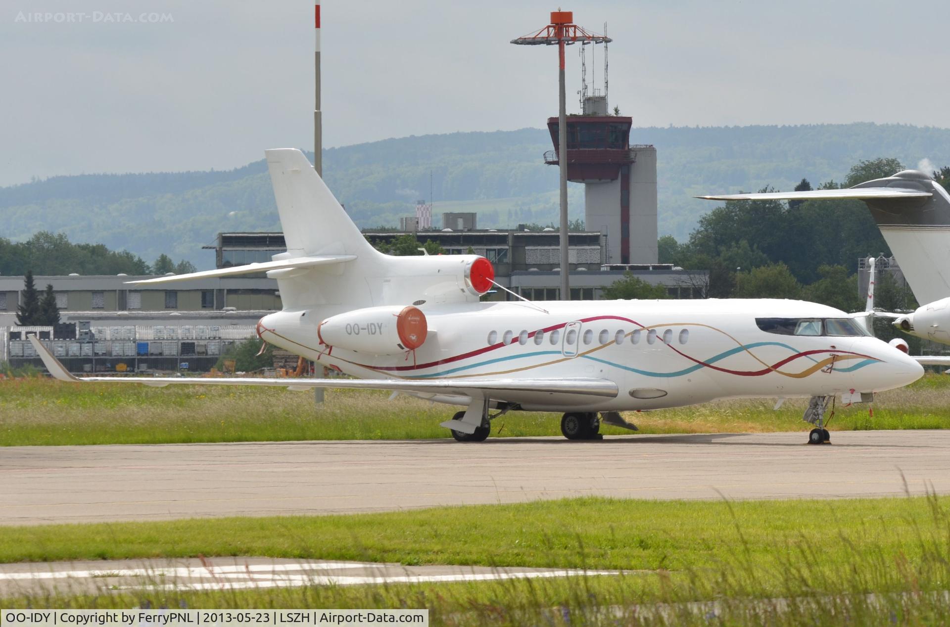 OO-IDY, 2011 Dassault Falcon 7X C/N 120, Flying Partners DA7X parked in ZRH