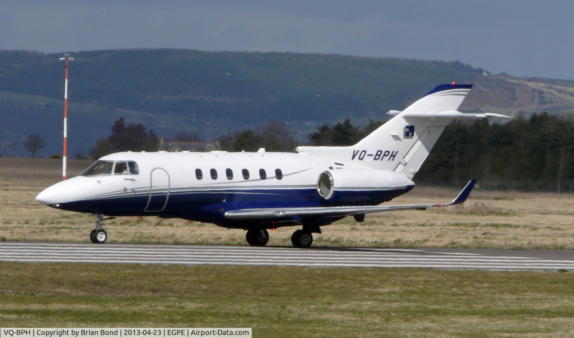 VQ-BPH, 2009 Raytheon Hawker 900XP C/N HA-0108, landing on 23