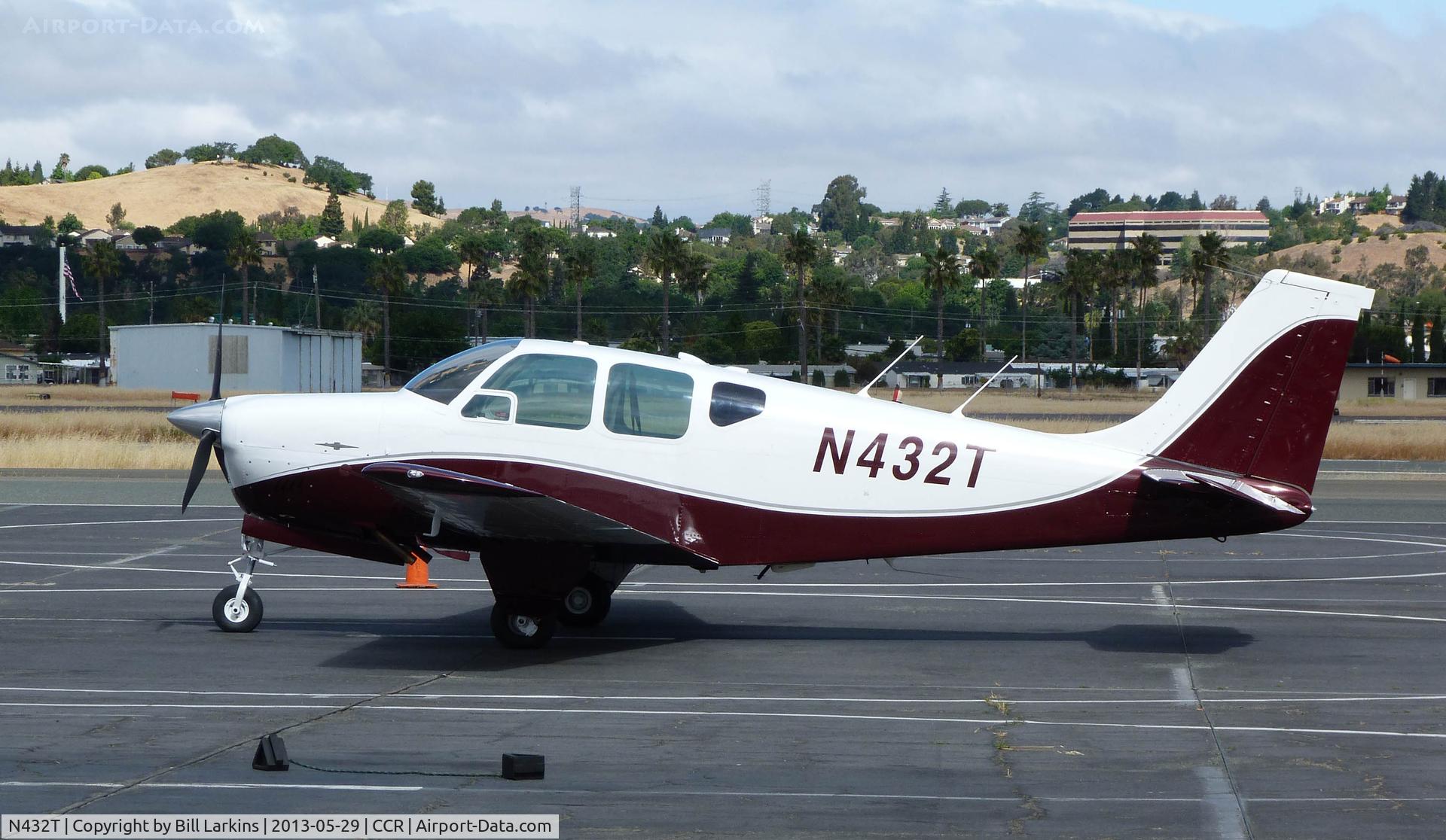 N432T, 1961 Beech 35-A33 Debonair C/N CD-288, Visitor