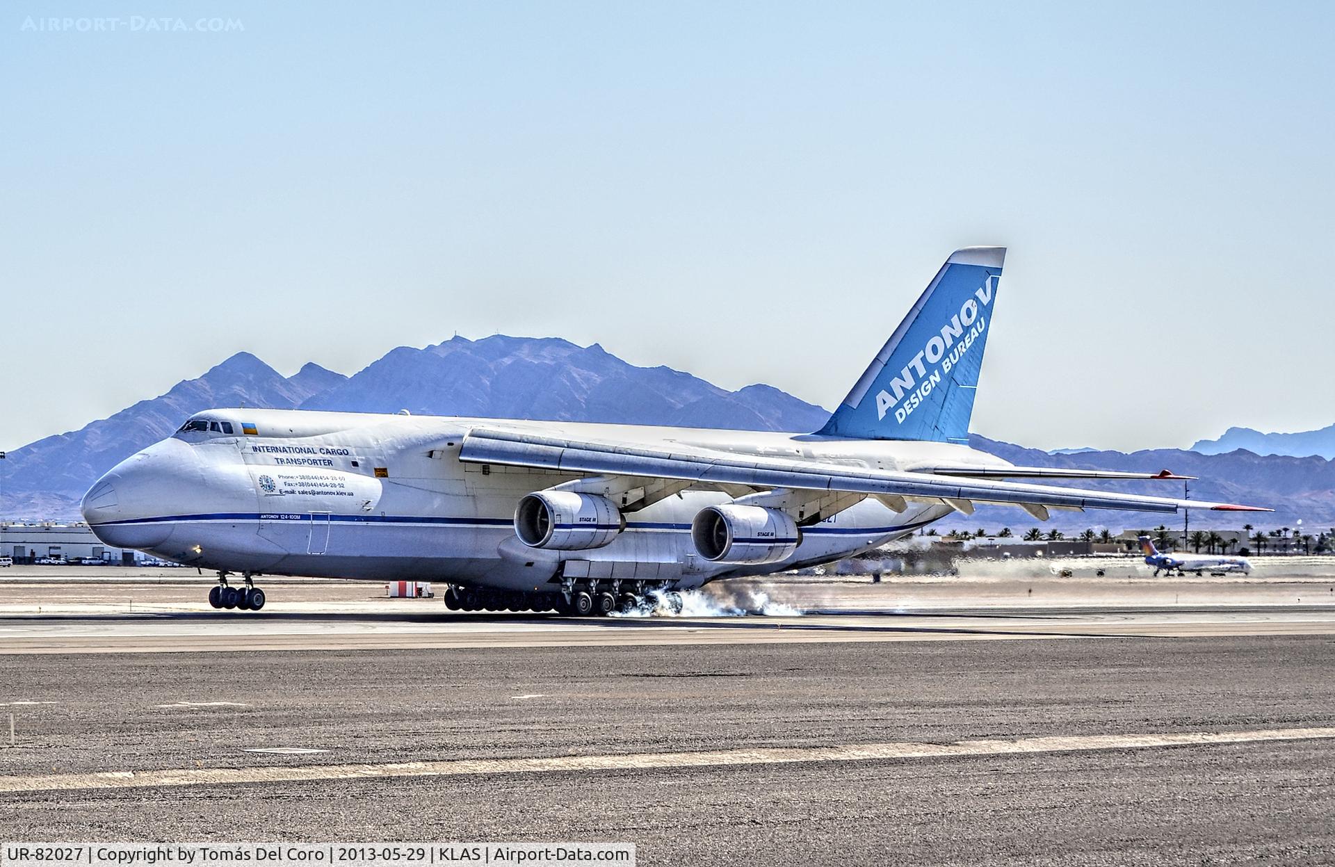 UR-82027, 1990 Antonov An-124-100 Ruslan C/N 19530502288, Antonov Design Bureau Antonov An-124-100M Ruslan UR-82027 / 374

McCarran International Airport (KLAS)
Las Vegas, Nevada
TDelCoro
May 29, 2013
