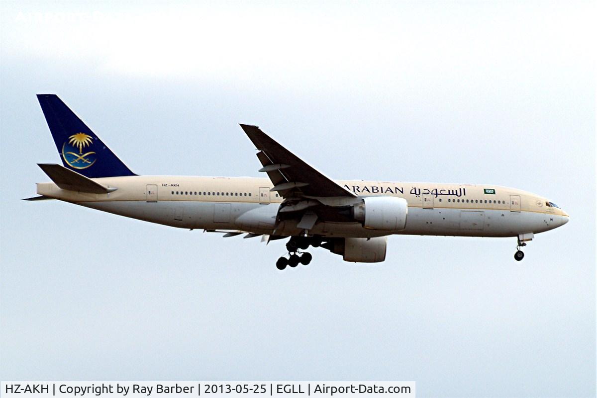 HZ-AKH, 1998 Boeing 777-268/ER C/N 28351, Boeing 777-268ER [28351] (Saudi Arabian Airlines) Home~G 25/05/2013. On approach 27L.
