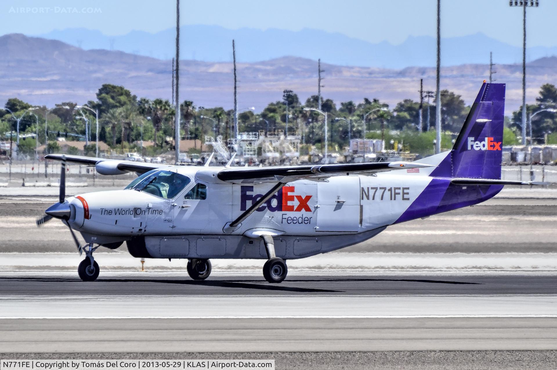 N771FE, 1991 Cessna 208B Grand Caravan C/N 208B0267, N771FE 1991 Fedex Cessna 208B C/N 208B0267

McCarran International Airport (KLAS)
Las Vegas, Nevada
TDelCoro
May 29, 2013
