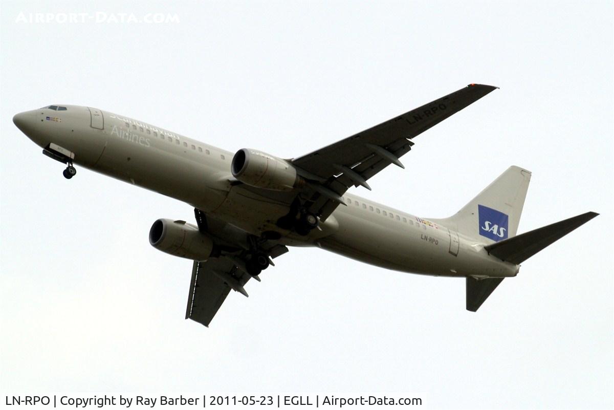 LN-RPO, 2000 Boeing 737-883 C/N 30467, Boeing 737-883 [30467] (SAS Scandinavian Airlines) Home~G 23/05/2011