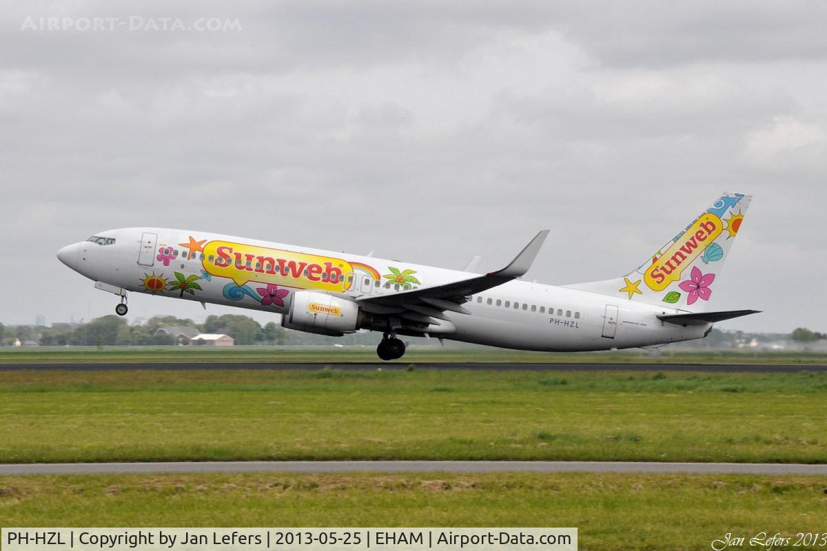 PH-HZL, 2001 Boeing 737-8K2 C/N 30391, Transavia Special Colors