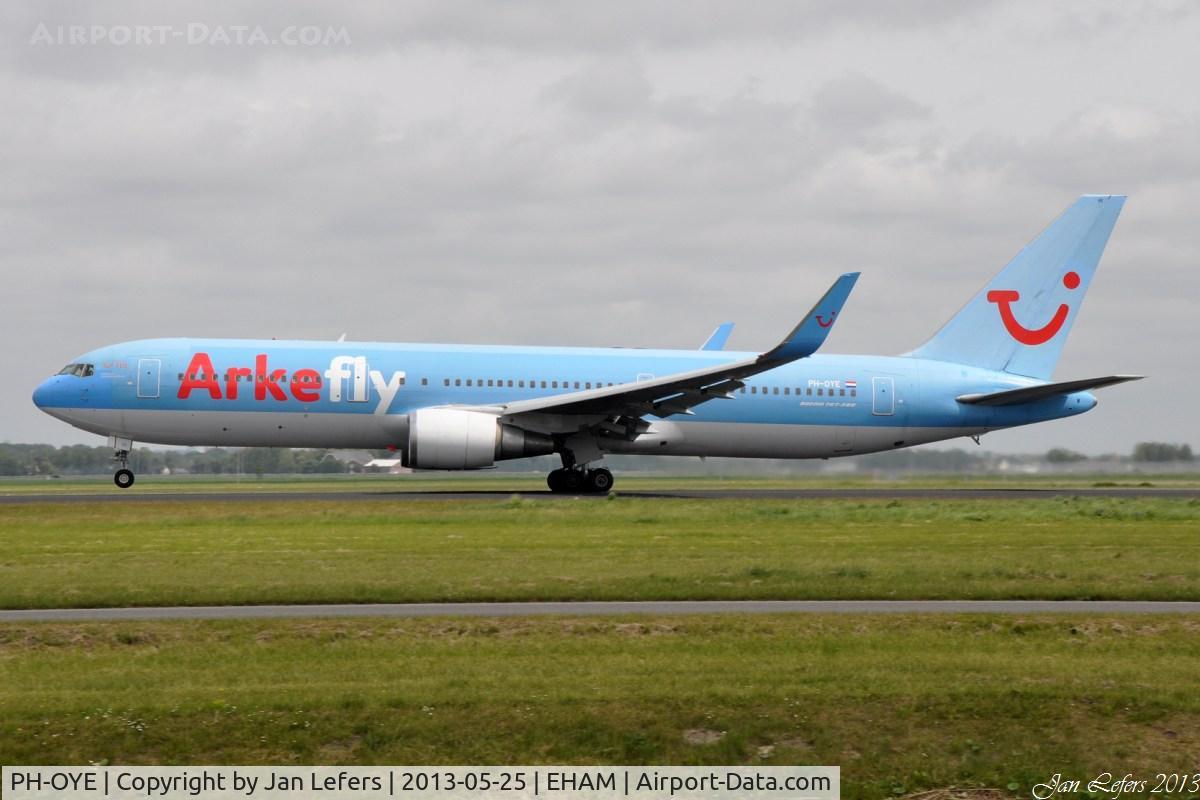 PH-OYE, 1998 Boeing 767-304/ER C/N 28979, Arkefly