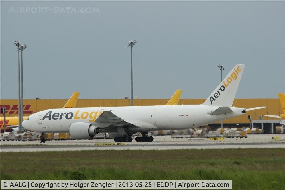D-AALG, 2010 Boeing 777-FZN C/N 36199, On last meters before week-end....
