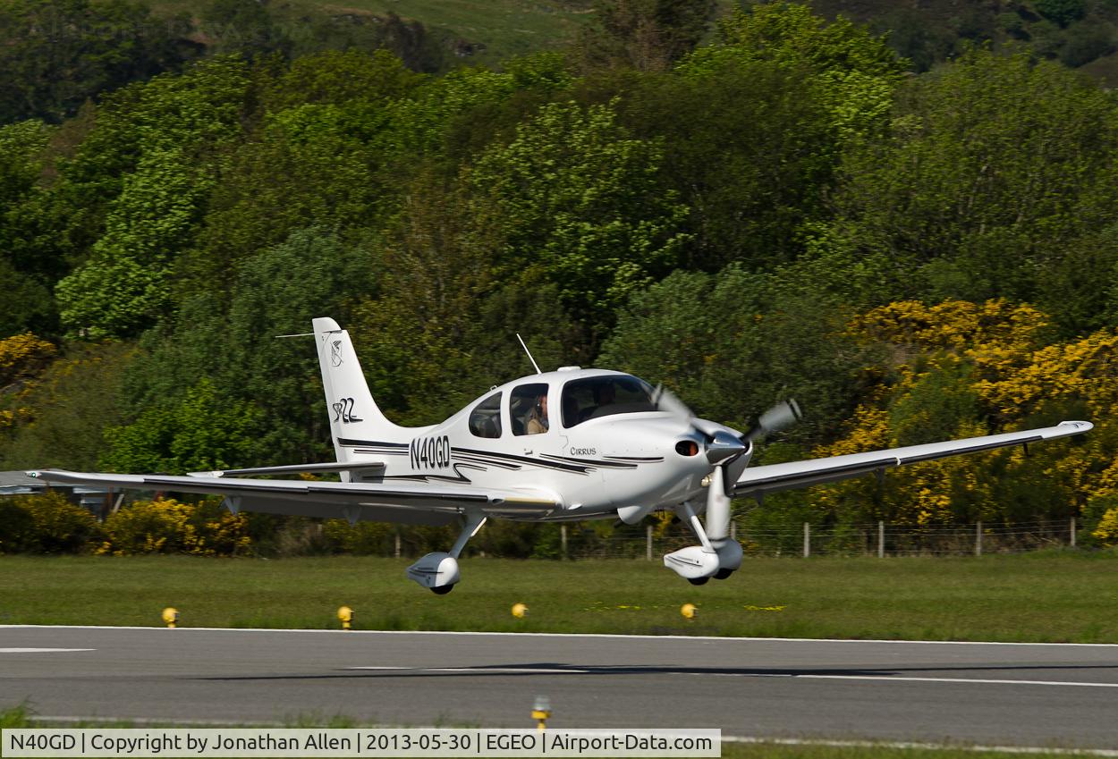 N40GD, 2003 Cirrus SR22 C/N 0473, About to land at Oban Airport.