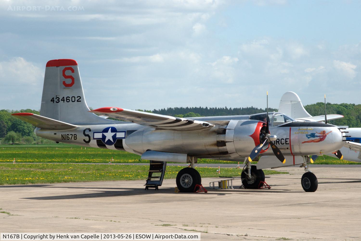 N167B, 1944 Douglas A-26B Invader C/N 27881, Invader 