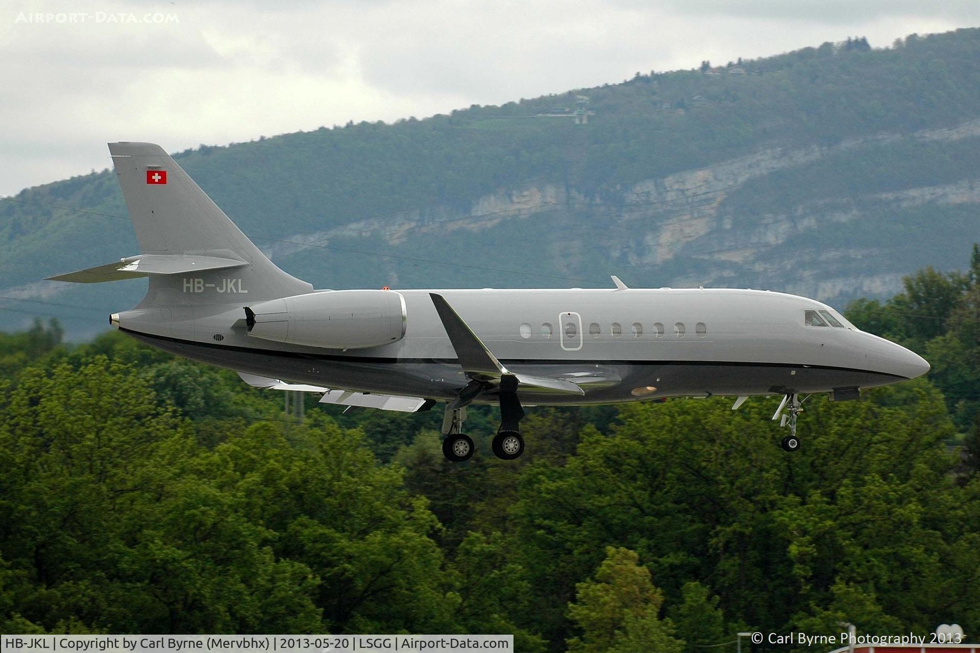 HB-JKL, 2012 Dassault Falcon 2000LX C/N 244, Taken from the park at the 05 threshold.