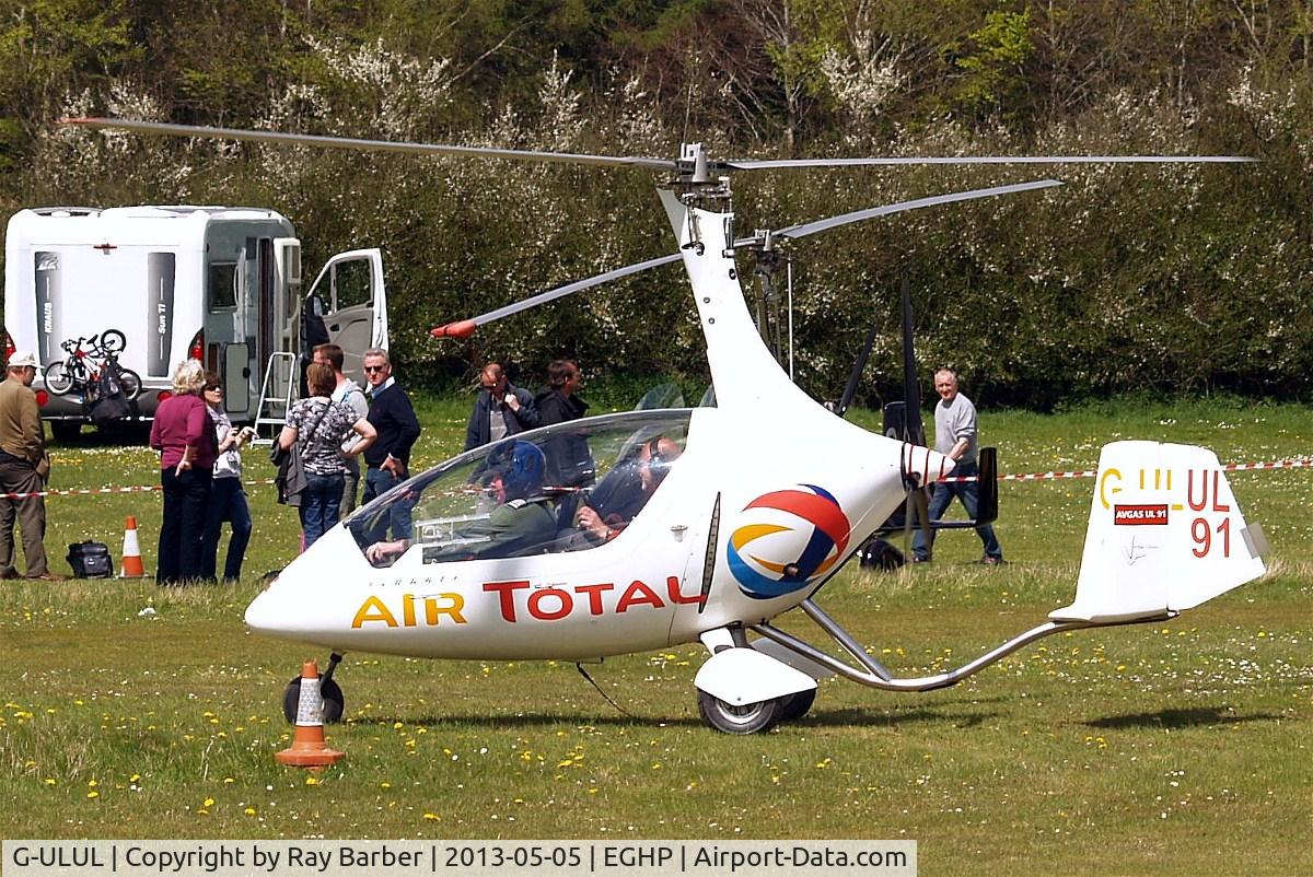 G-ULUL, 2010 RotorSport UK Calidus C/N RSUK/CALS/009, Rotorsport UK Cavalon [RSUK/CVLN/009] Popham~G 05/05/2013