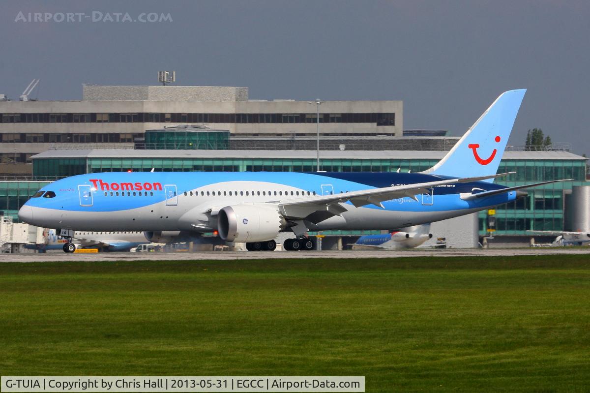 G-TUIA, 2013 Boeing 787-8 Dreamliner C/N 34422, Thomson's 1st Boeing 787 G-TUIA arriving at Manchester on its delivery flight