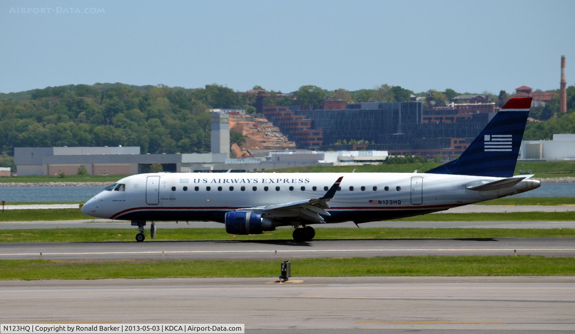 N123HQ, 2007 Embraer 175LR (ERJ-170-200LR) C/N 17000199, Landing DCA