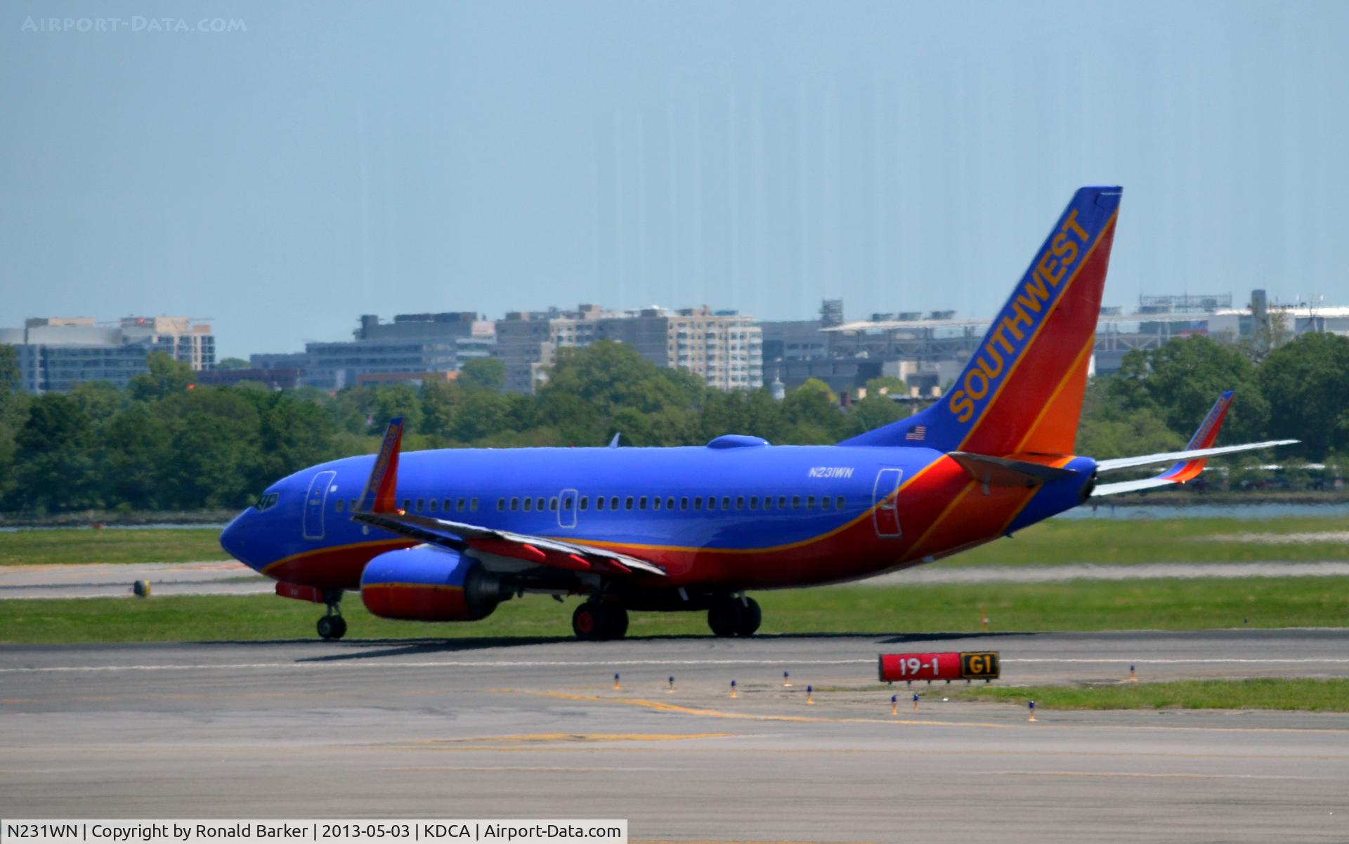 N231WN, 2006 Boeing 737-7H4 C/N 32499, Nose wheel liftoff