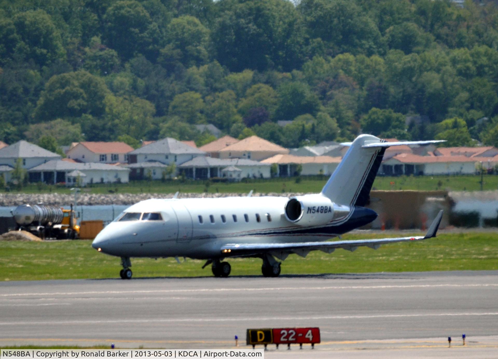 N548BA, 2008 Bombardier Challenger 605 (CL-600-2B16) C/N 5771, Takeoff DCA