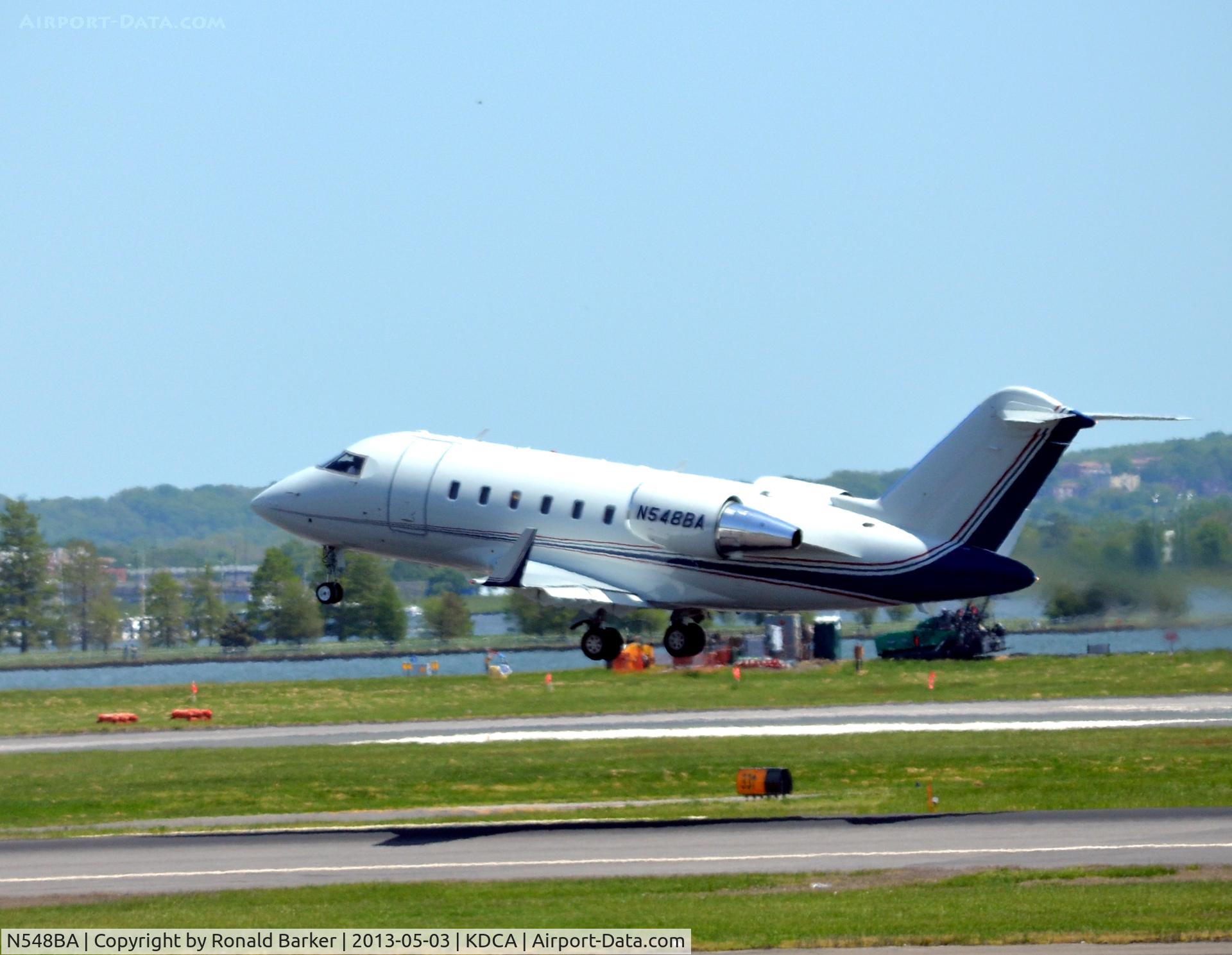N548BA, 2008 Bombardier Challenger 605 (CL-600-2B16) C/N 5771, Liftoff  DCA