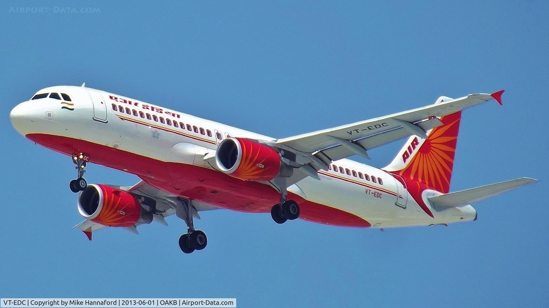 VT-EDC, 2010 Airbus A320-214 C/N 4201, OAKB