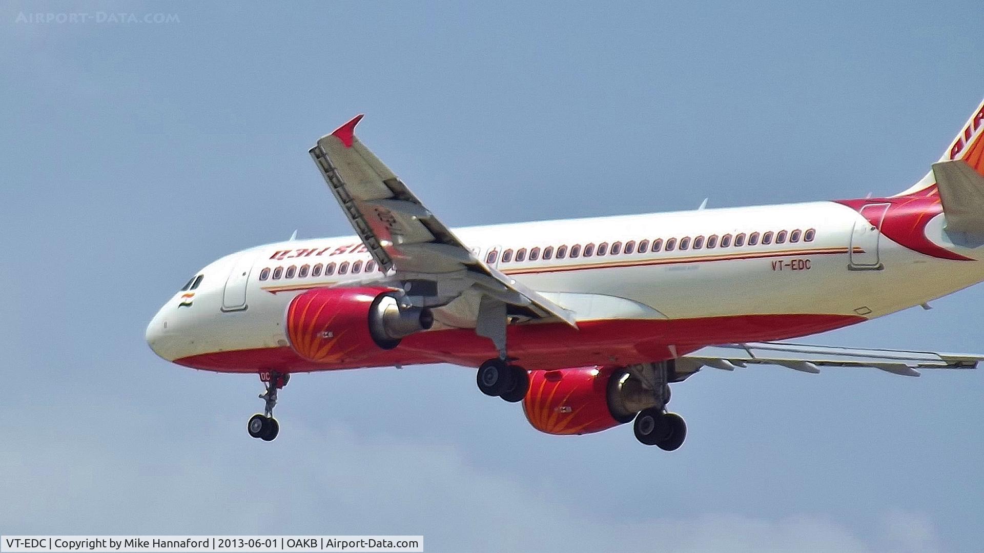 VT-EDC, 2010 Airbus A320-214 C/N 4201, OAKB