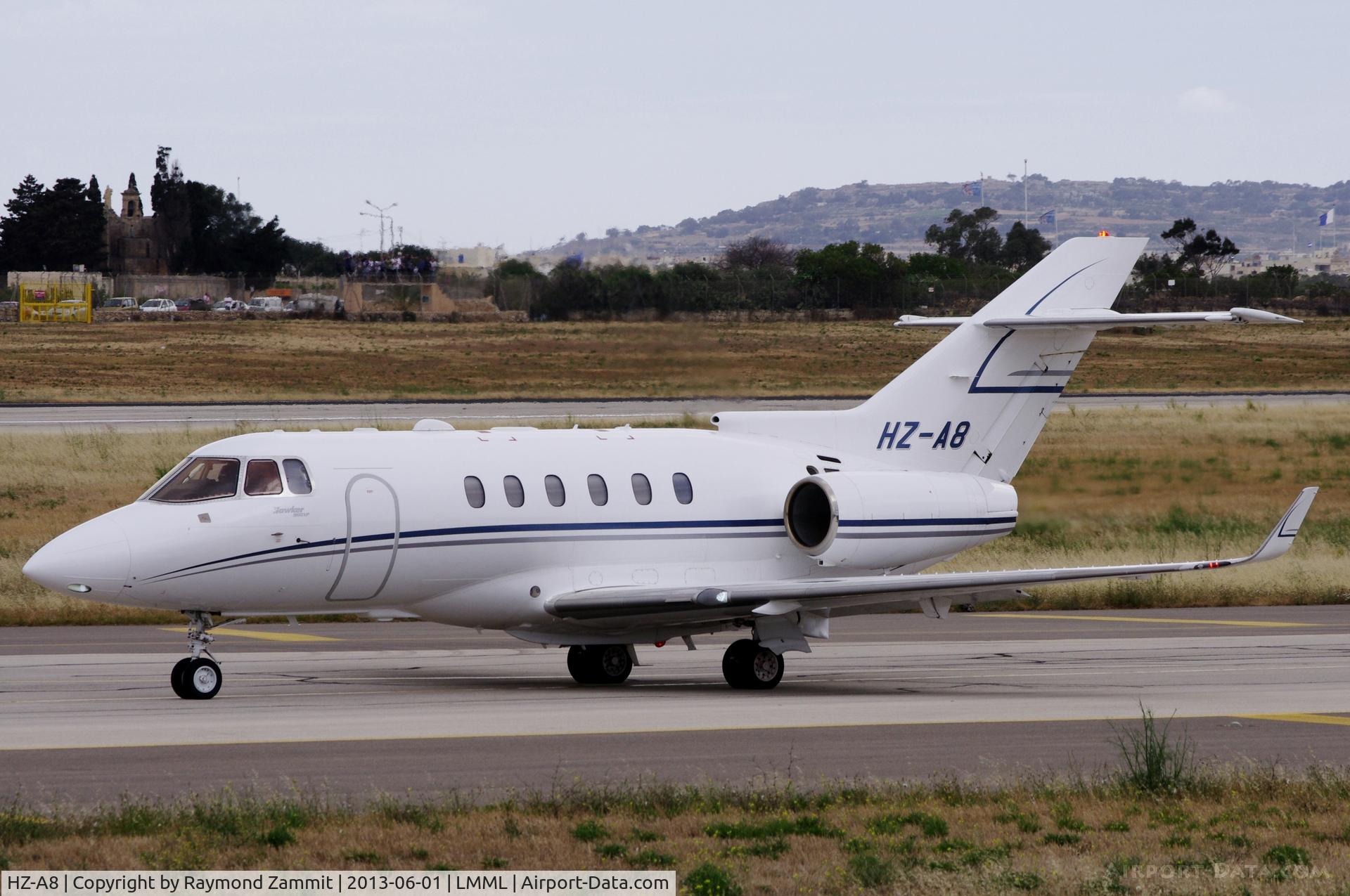 HZ-A8, 2009 Hawker Beechcraft 900XP C/N HA-0153, Hawker Beechcraft900 HZ-A8 taxing out for departure.