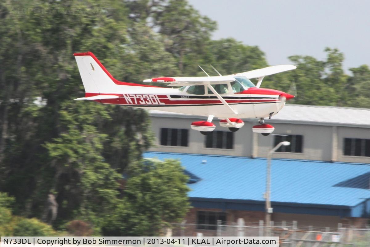 N733DL, 1976 Cessna 172N C/N 17268214, Arriving at Sun N Fun 2013 - Lakeland, FL