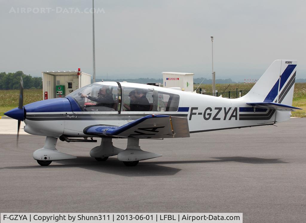 F-GZYA, Robin DR-400-140B Major C/N 2124, Used for first flight during Airclub Open Day 2013