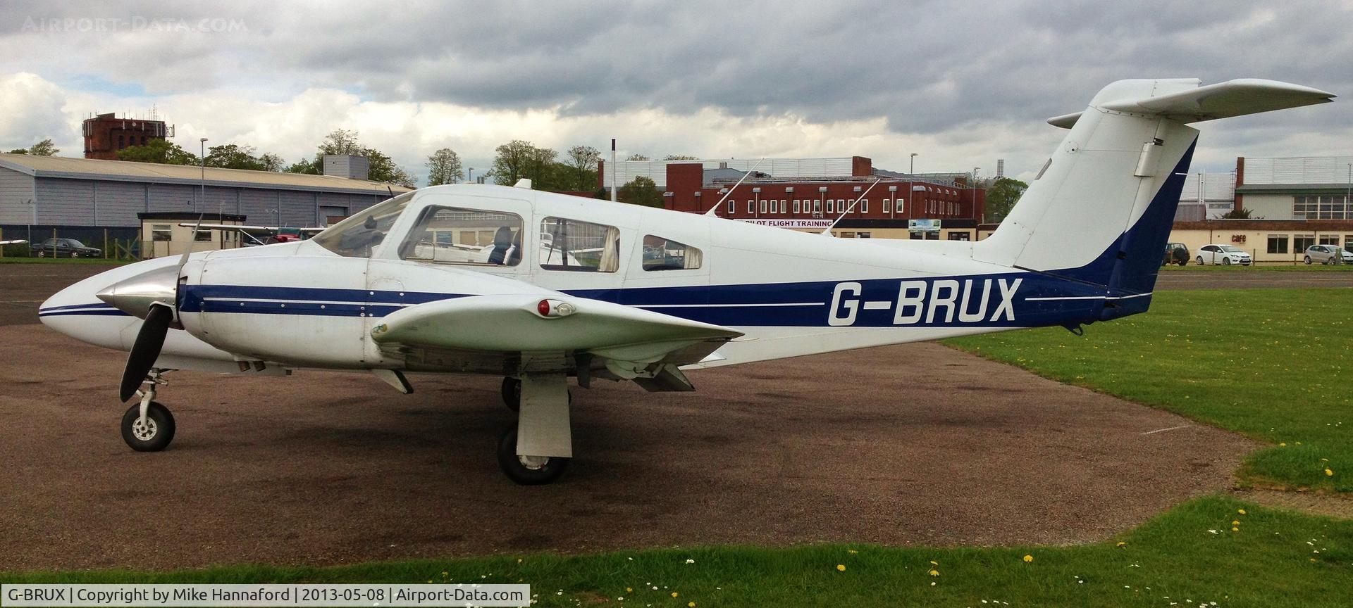 G-BRUX, 1978 Piper PA-44-180 Seminole C/N 44-7995151, EGTC