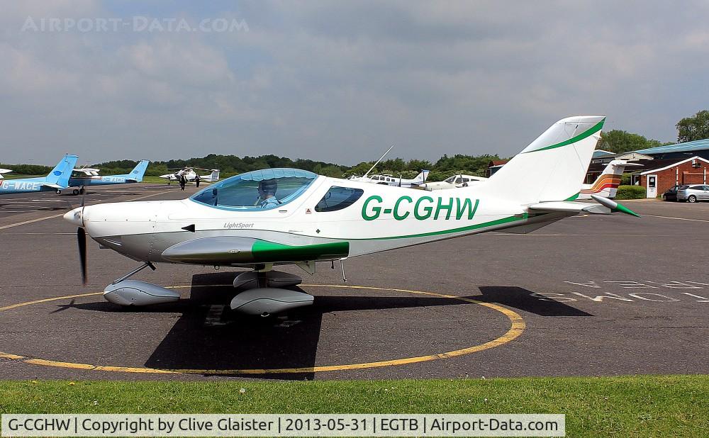 G-CGHW, 2009 CZAW Sport Cruiser C/N 09SC290, Originally owned to and currently with, Sport Cruiser 290 Group in March 2010