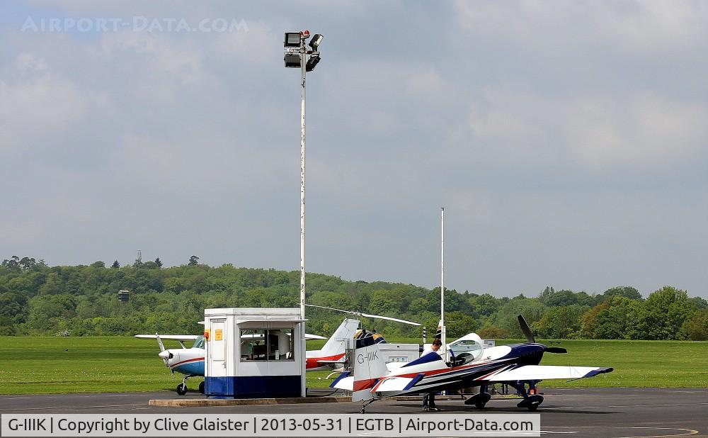 G-IIIK, 2010 Extra EA-300SC C/N SC024, Originally owned to and currently with, Extra 330SC LLP, London in October 2010.