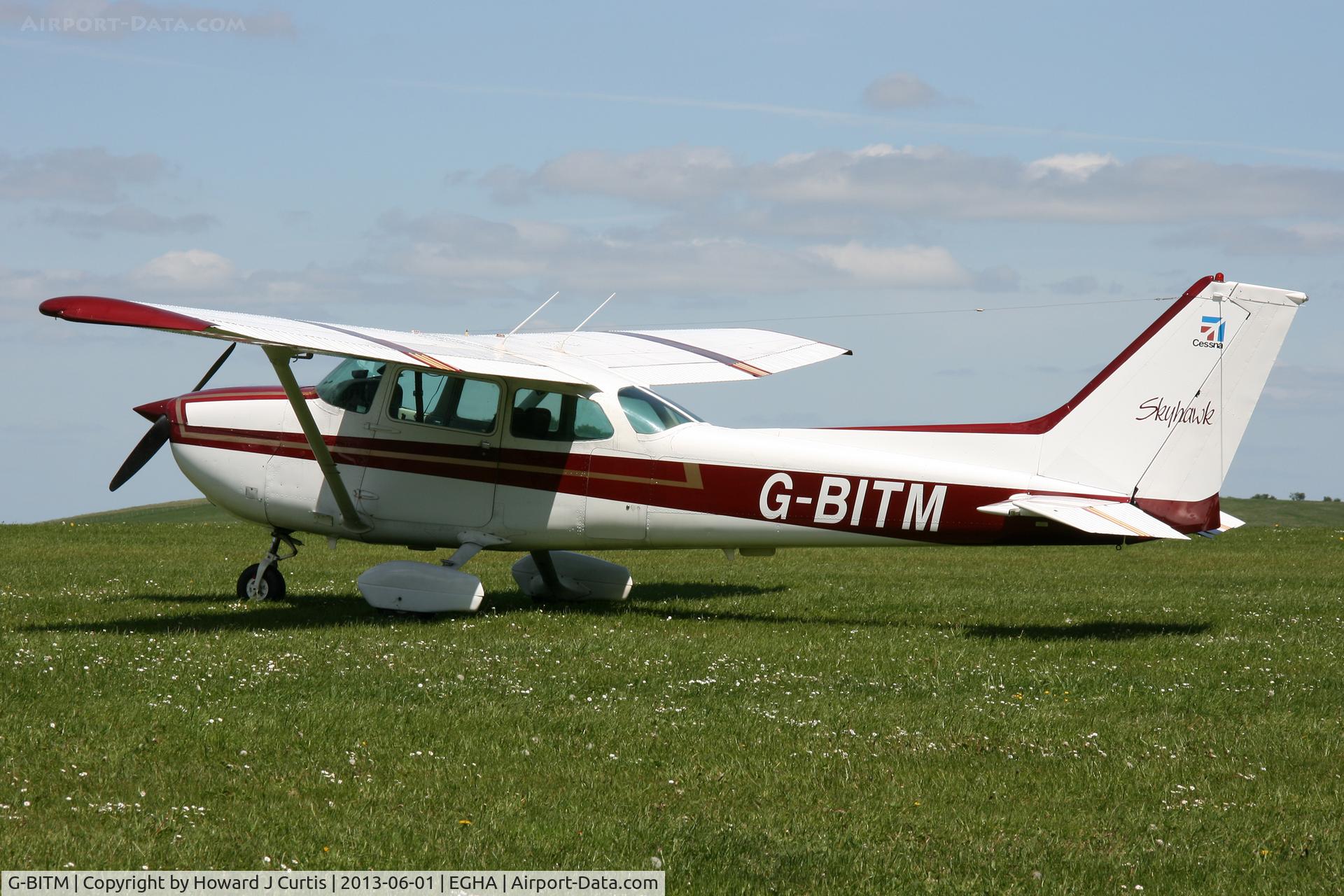 G-BITM, 1981 Reims F172P Skyhawk C/N F17202046, Privately owned.