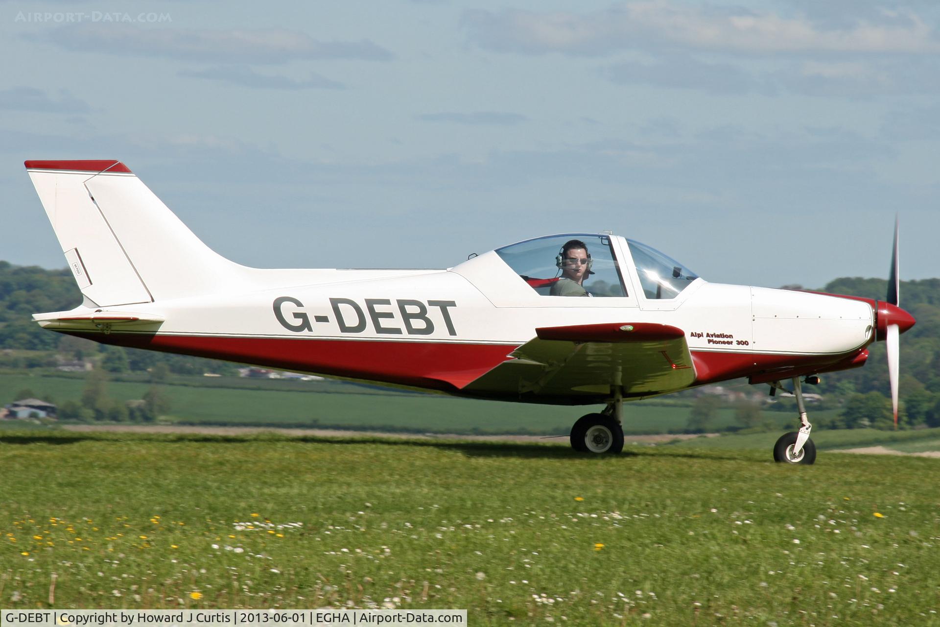 G-DEBT, 2006 Alpi Aviation Pioneer 300 C/N PFA 330-14291, Privately owned.