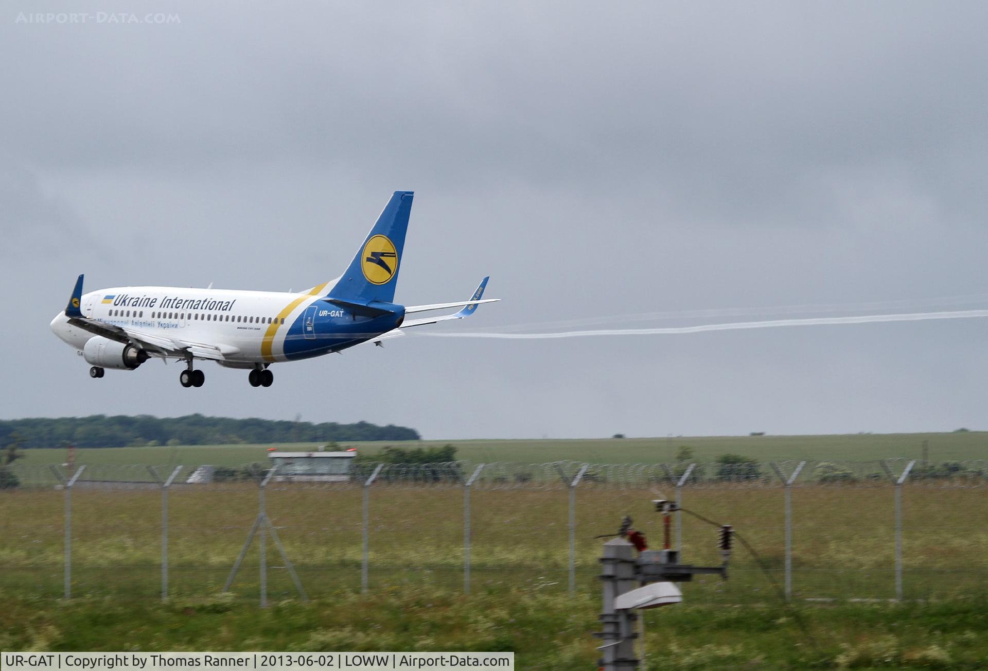 UR-GAT, 1993 Boeing 737-528 C/N 25237, Ukraine Boeing 737