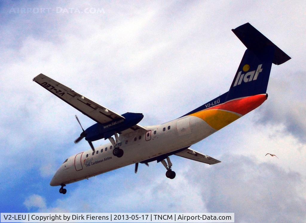 V2-LEU, 1995 De Havilland Canada DHC-8-311B Dash 8 C/N 408, Approaching rwy 10 over Maho Beach.