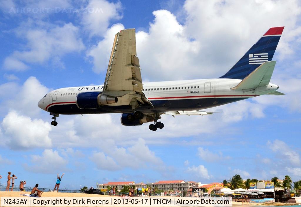 N245AY, 1987 Boeing 767-201 C/N 23897, Overflying Maho Beach.