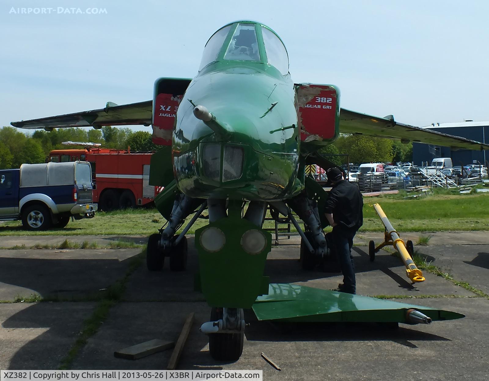 XZ382, 1977 Sepecat Jaguar GR.1 C/N S.147, at the Cold War Jets open day, Bruntingthorpe