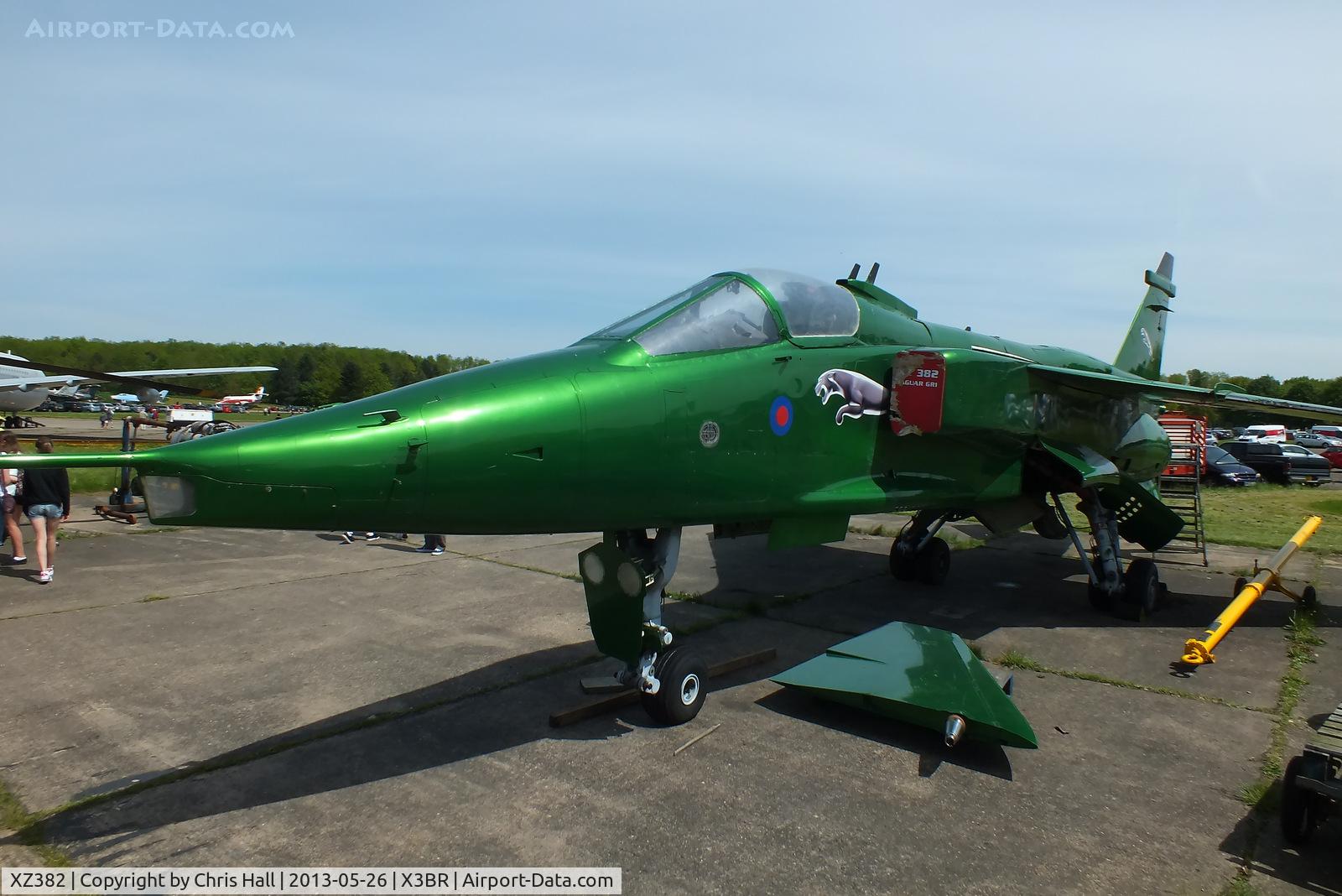XZ382, 1977 Sepecat Jaguar GR.1 C/N S.147, at the Cold War Jets open day, Bruntingthorpe