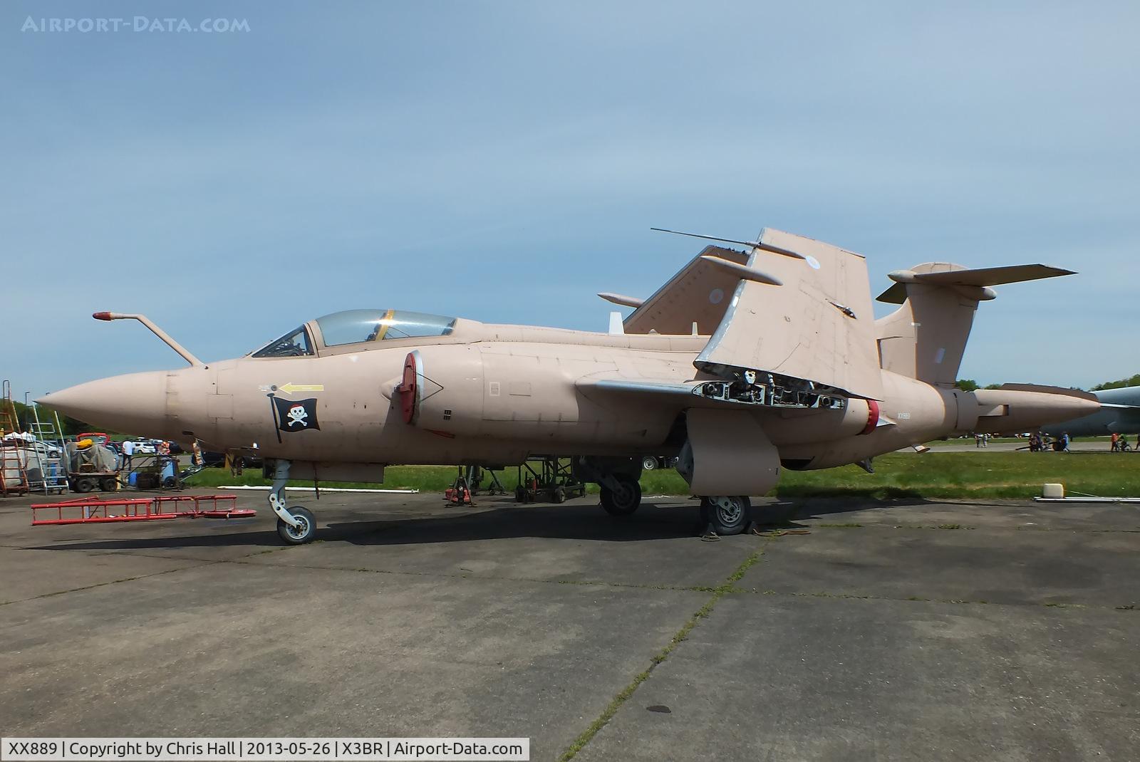 XX889, 1974 Hawker Siddeley Buccaneer S.2B C/N B3-05-73, at the Cold War Jets open day, Bruntingthorpe