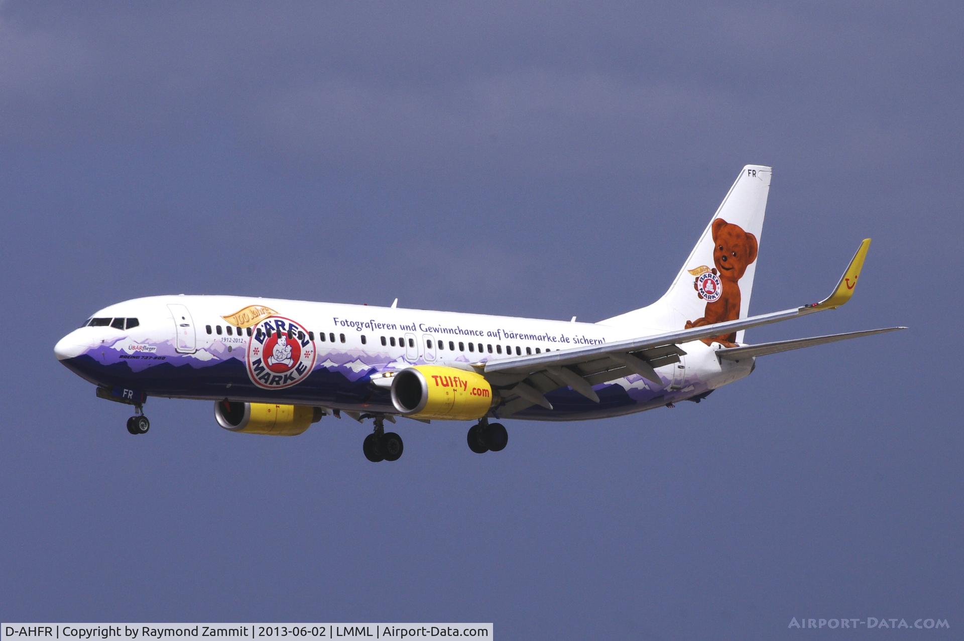 D-AHFR, 2000 Boeing 737-8K5 C/N 30593, B737-800 D-AHFR in special livery of Tuifly.