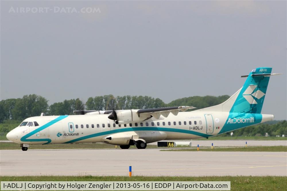 I-ADLJ, 2002 ATR 72-212A C/N 686, On taxiway E7....