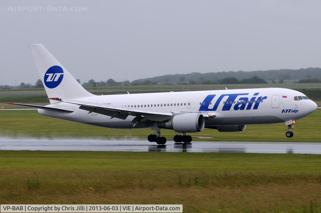 VP-BAB, 2000 Boeing 767-224/ER C/N 30430, UTair